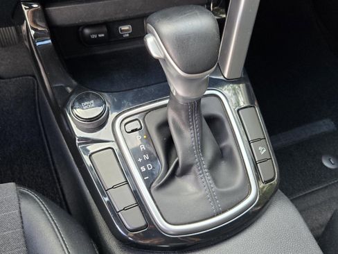 Used 2023 Kia Seltos S w/ Navigation Package FWD image 25