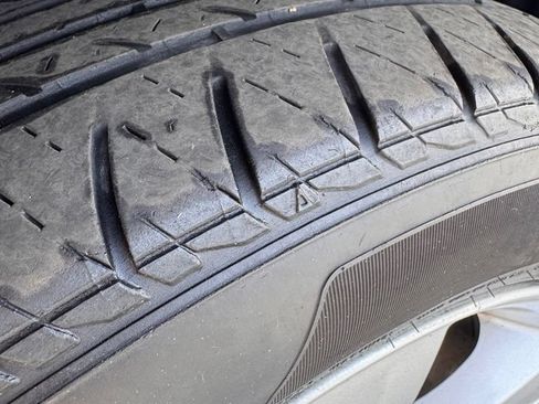 Used 2011 Dodge Caliber Mainstreet FWD image 24