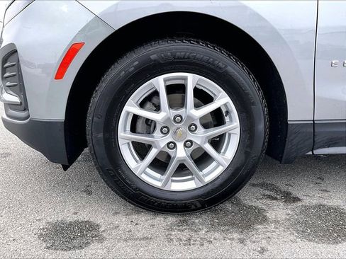 Used 2024 Chevrolet Equinox LS w/ LS Convenience Package image 7