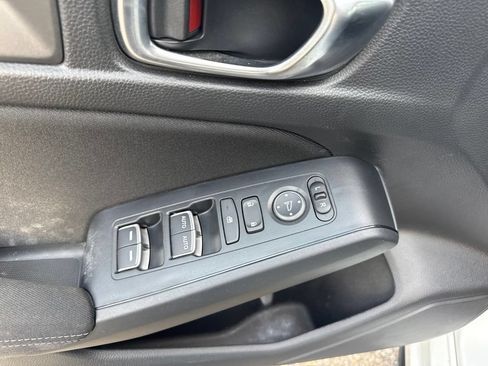 Used 2025 Honda Civic Sport image 17