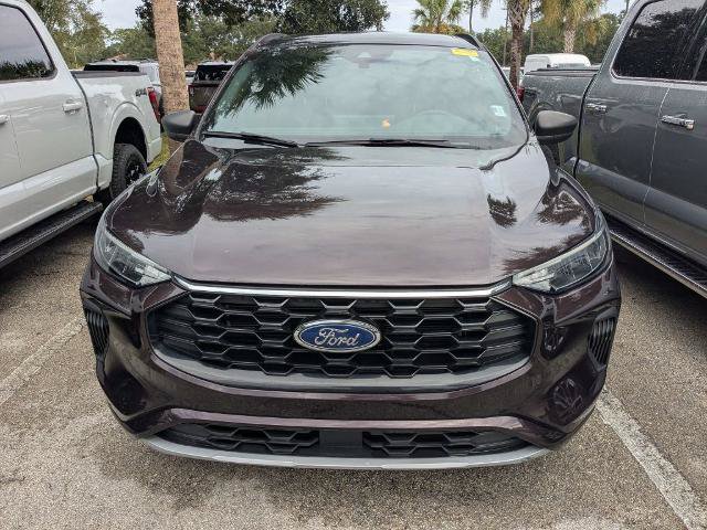 Certified 2023 Ford Escape ST-Line w/ Tech Pack #1 FWD image 2