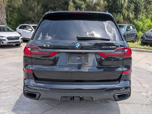 Used 2021 BMW X7 xDrive40i w/ M Sport Package AWD/4WD image 5