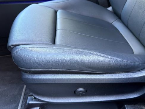 Used 2021 Mercedes-Benz GLB 250 250 image 14