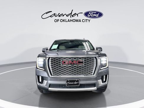 Used 2021 GMC Yukon XL Denali w/ Max Trailering Package AWD/4WD image 3
