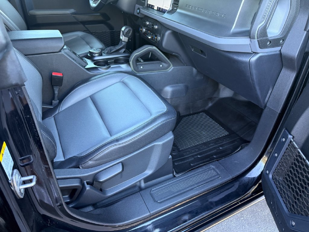 Used 2024 Ford Bronco Everglades AWD/4WD image 46