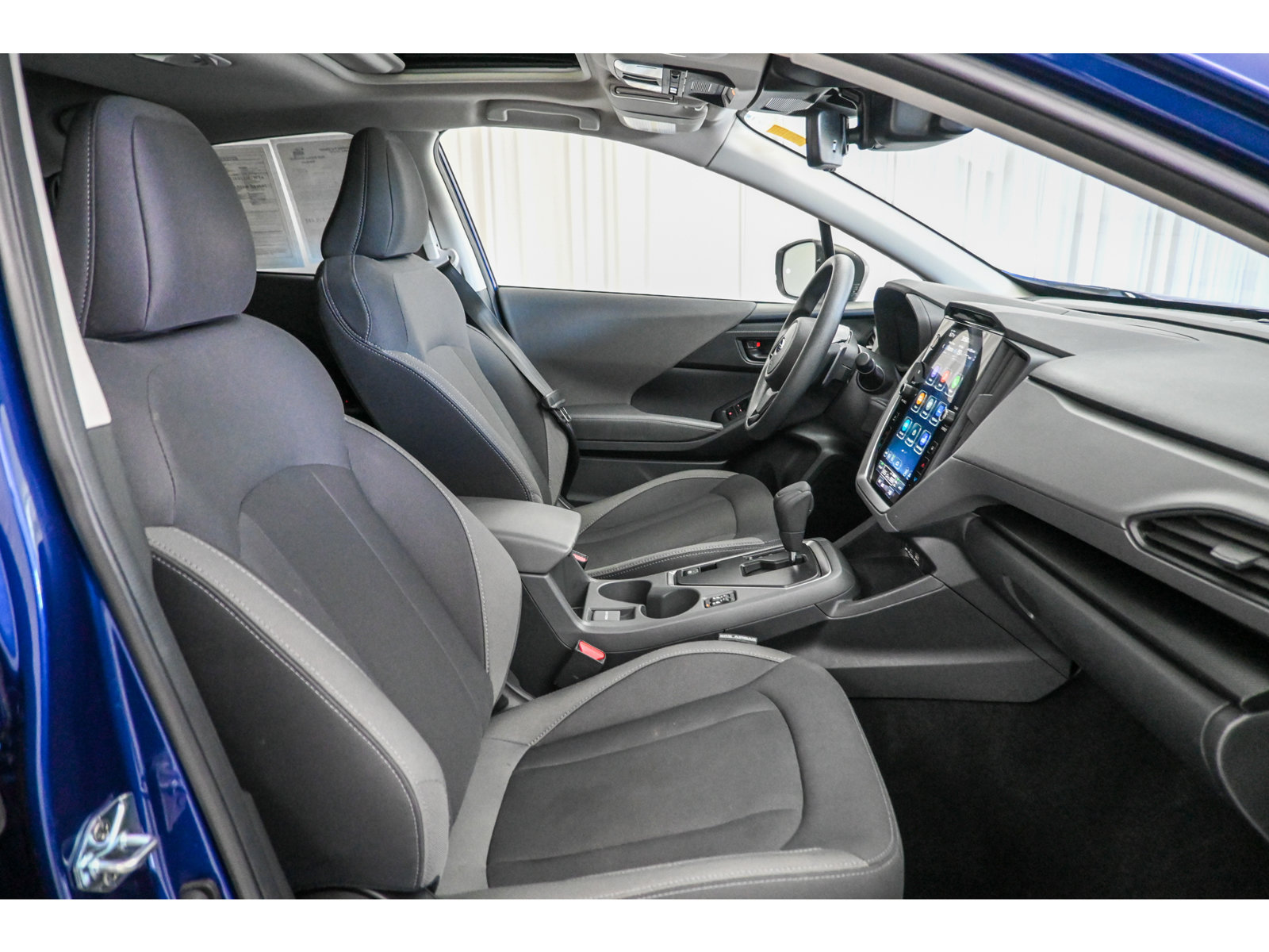 Used 2025 Subaru Crosstrek 2.5i Premium AWD/4WD image 17