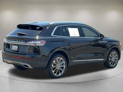 Certified 2023 Lincoln Nautilus Reserve AWD/4WD image 4