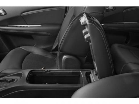 Used 2015 Dodge Journey Crossroad w/ Flexible Seating Group image 18