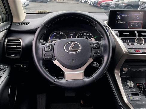 Used 2018 Lexus NX 300h AWD image 8