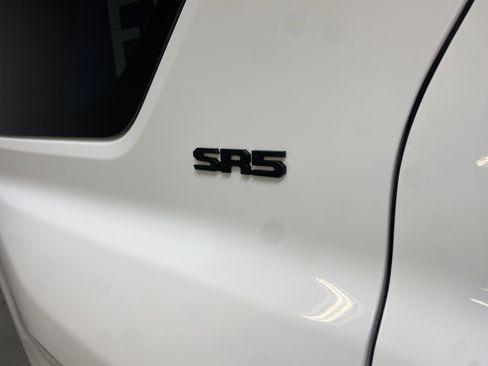 Used 2025 Toyota 4Runner SR5 image 16