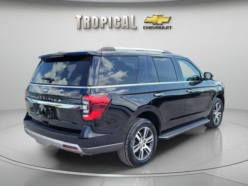 Used 2023 Ford Expedition Limited RWD image 3