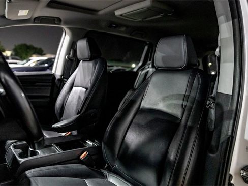 Used 2022 Honda Odyssey Touring image 10