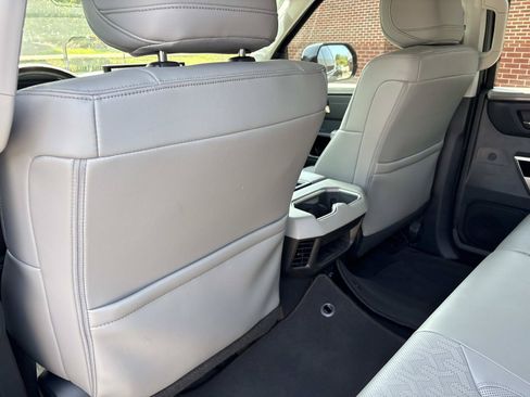 Used 2022 Toyota Tundra Limited AWD/4WD image 30