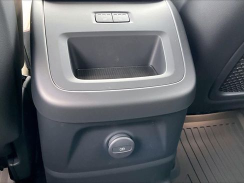 New 2026 Volvo XC60 T8 Plus w/ Protection Package Premier image 16