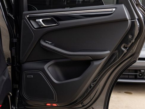New 2026 Porsche Macan Turbo image 42