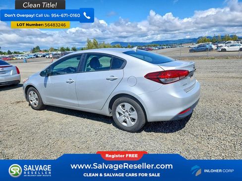 Used 2017 Kia Forte LX FWD image 3