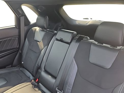 Used 2023 Ford Edge ST w/ Equipment Group 401A AWD/4WD image 29