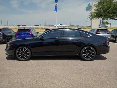 Used 2025 Honda Accord Touring image 8