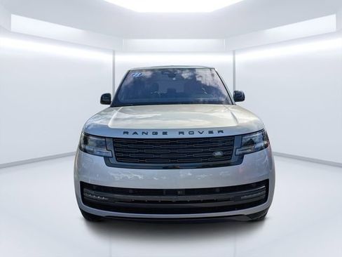 Used 2023 Land Rover Range Rover Long Wheelbase SE image 12