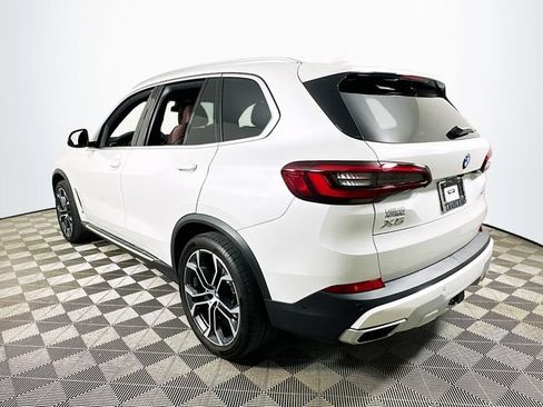 Used 2022 BMW X5 sDrive40i w/ Premium Package RWD image 5