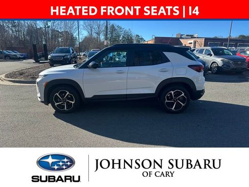 Used 2023 Chevrolet TrailBlazer RS w/ Sun and Liftgate Package image 5
