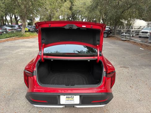 Used 2025 Kia K4 LXS image 24