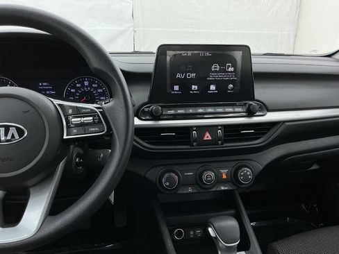 Used 2020 Kia Forte LXS FWD image 35