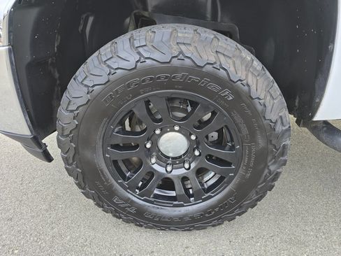 Used 2014 Chevrolet Silverado 2500 LT AWD/4WD image 15