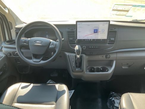 New 2026 Ford Transit 250 Low Roof RWD image 23
