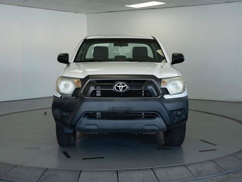 Used 2013 Toyota Tacoma 2WD Regular Cab image 3