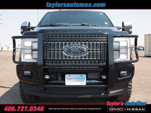 Used 2017 Ford F250 Platinum w/ Platinum Ultimate Package AWD/4WD image 52