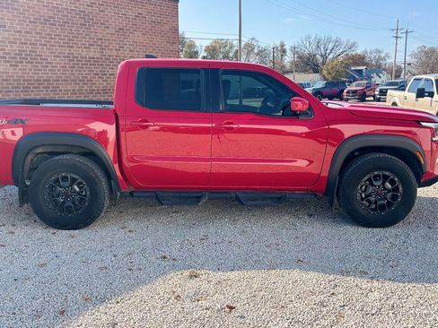 Used 2023 Nissan Frontier PRO-4X w/ Pro-4X Premium Package image 2