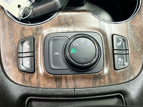 Used 2021 GMC Acadia Denali w/ Denali Technology Package image 21