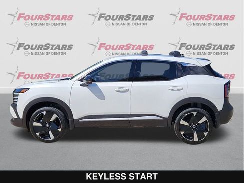 New 2026 Nissan Kicks SR w/ SR Premium Package image 8