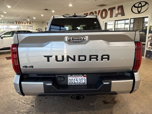Used 2023 Toyota Tundra Limited image 9