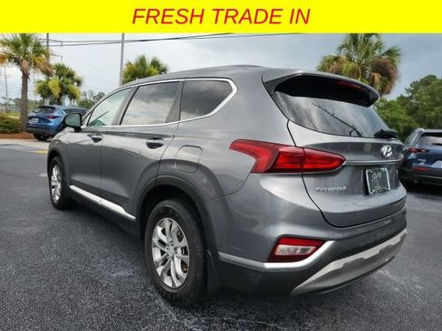 Used 2020 Hyundai Santa Fe SE FWD image 5