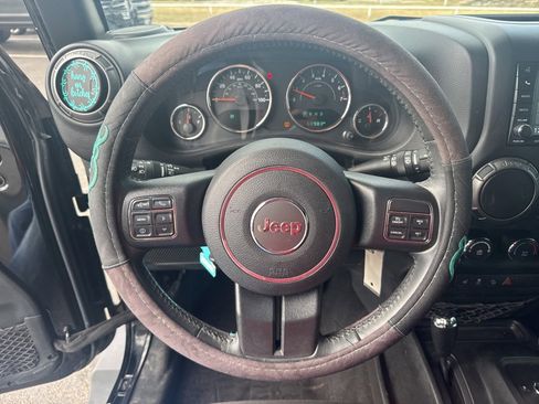 Used 2018 Jeep Wrangler Unlimited Sport S image 14