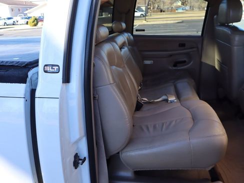 Used 2001 GMC Sierra 2500 SLT w/ SLT Marketing Option Pkg image 22