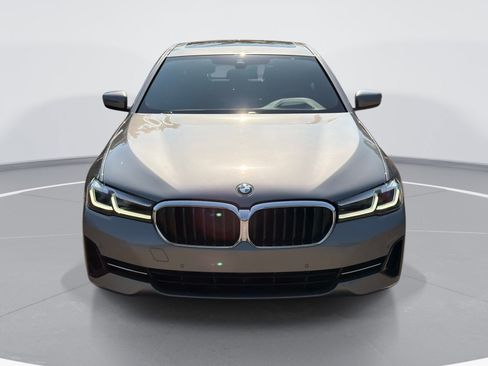 Certified 2023 BMW 530i w/ Premium Package RWD image 3