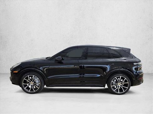 Used 2019 Porsche Cayenne Turbo AWD/4WD image 8