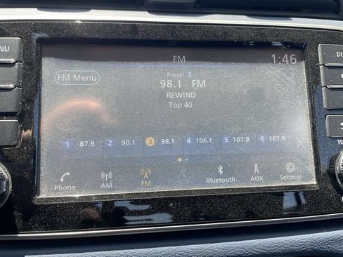 Used 2023 Nissan Versa SV FWD image 12