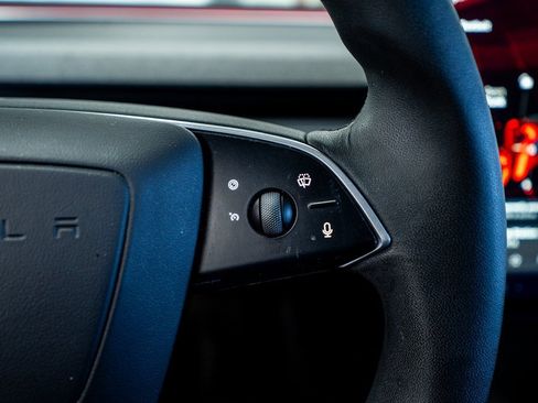 Used 2024 Tesla Model 3 Long Range image 38