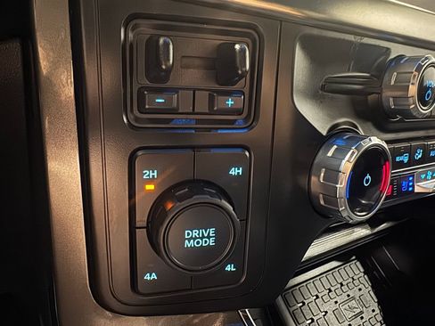 Used 2023 Ford F150 Lariat w/ Equipment Group 502A High AWD/4WD image 38