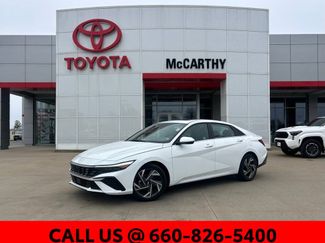 Used 2025 Hyundai Elantra SEL video 1