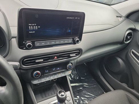 Used 2023 Hyundai Kona SEL w/ Convenience Package FWD image 15