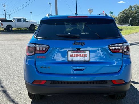 Used 2026 Jeep Compass Latitude AWD/4WD image 4