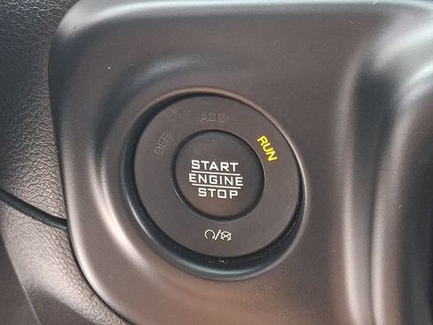 Used 2020 Jeep Wrangler Unlimited Sport S AWD/4WD image 25