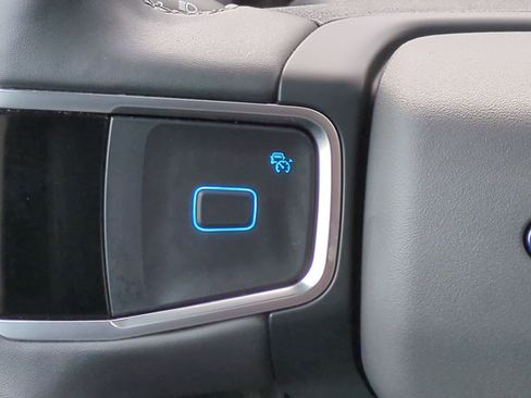 Used 2025 Ford Expedition Active AWD/4WD image 25