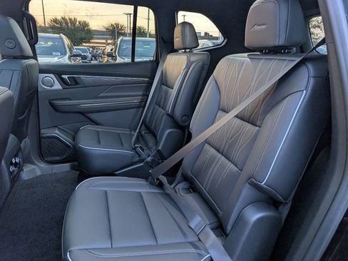 New 2026 Buick Enclave Avenir w/ Super Cruise Package FWD image 20