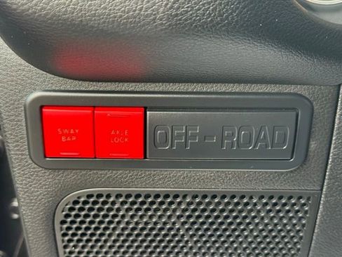 Used 2017 Jeep Wrangler Unlimited Rubicon image 46